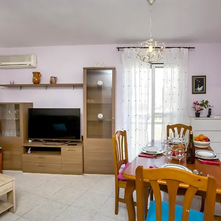 Appartement Dianium-2 By Interhome *
